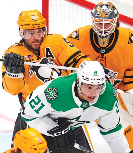 Penguins get victory on Rakell’s goal